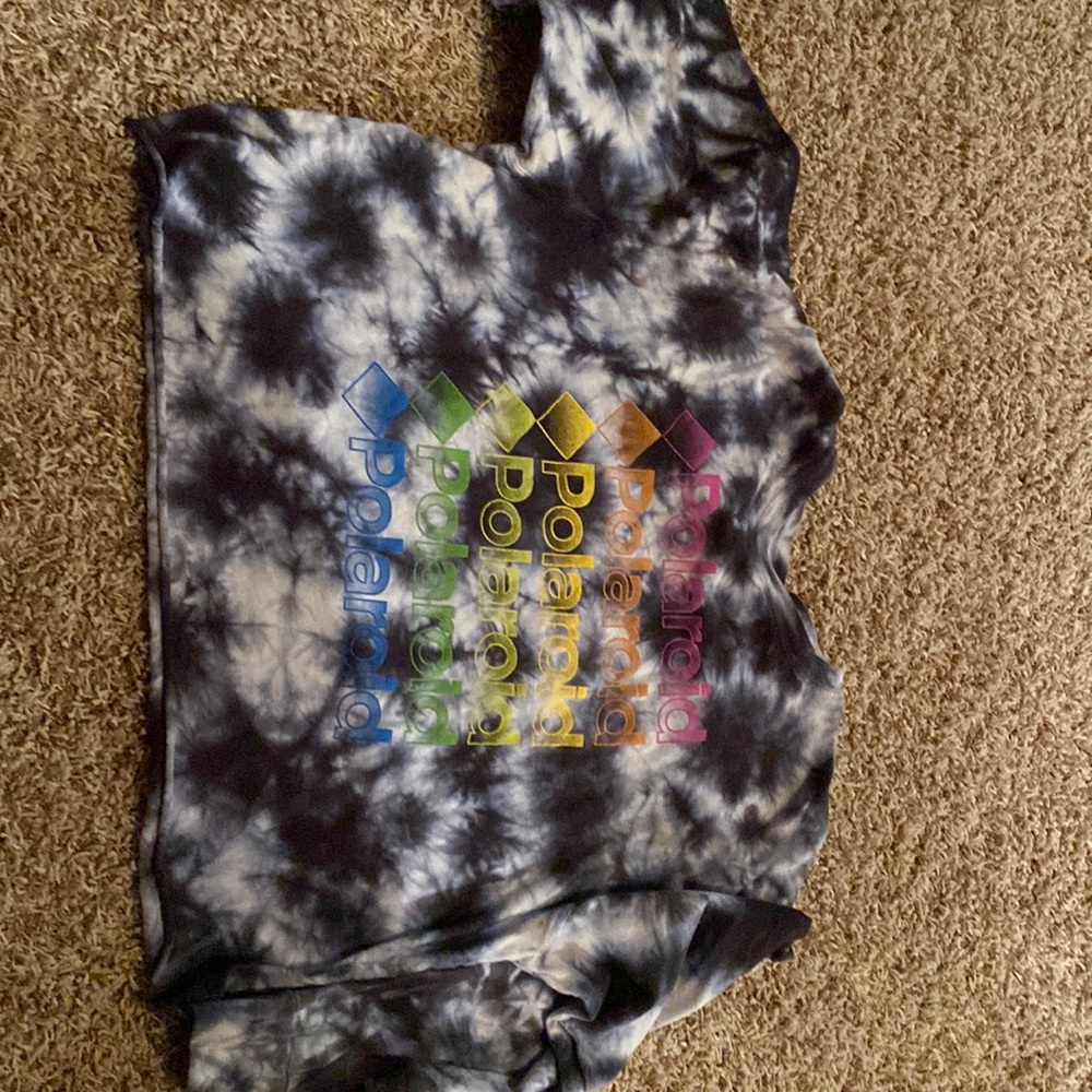 Long sleeve crop top
